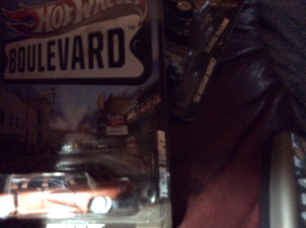 Tucker Torpedo - 2011 Hot Wheels Boulevard toy car collectible - Main Image 1