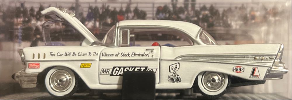 M2 2009 Auto-Drags - Auto-Drags toy car collectible - Main Image 3