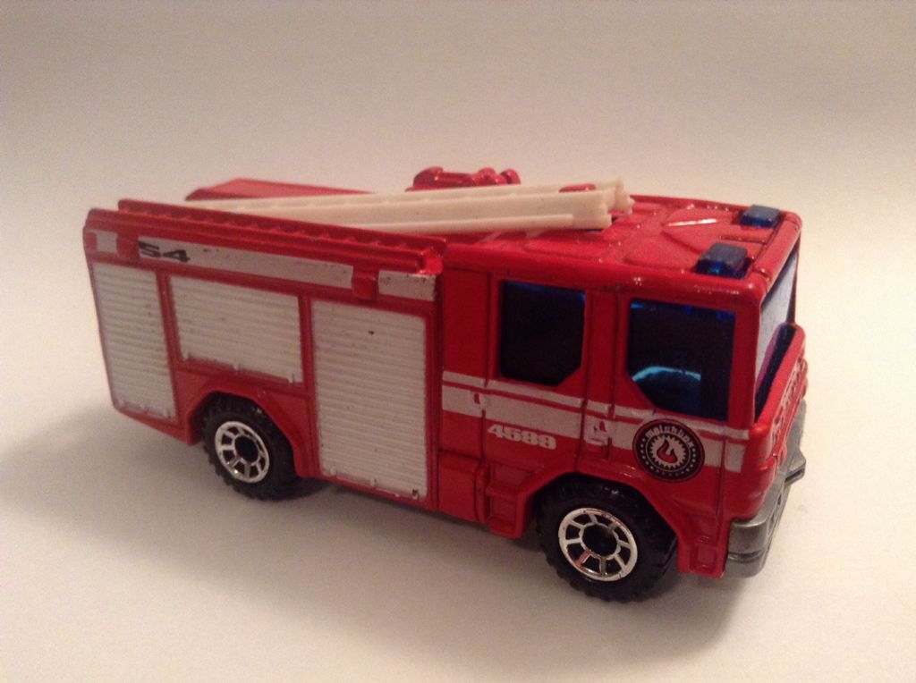 Dennis Sabre Fire Pumper - Matchbox Collectibles toy car collectible - Main Image 1