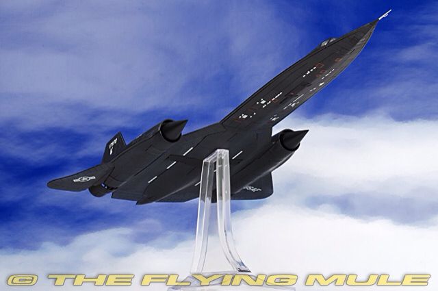 Lockheed SR-71A Blackbird  toy car collectible - Main Image 2