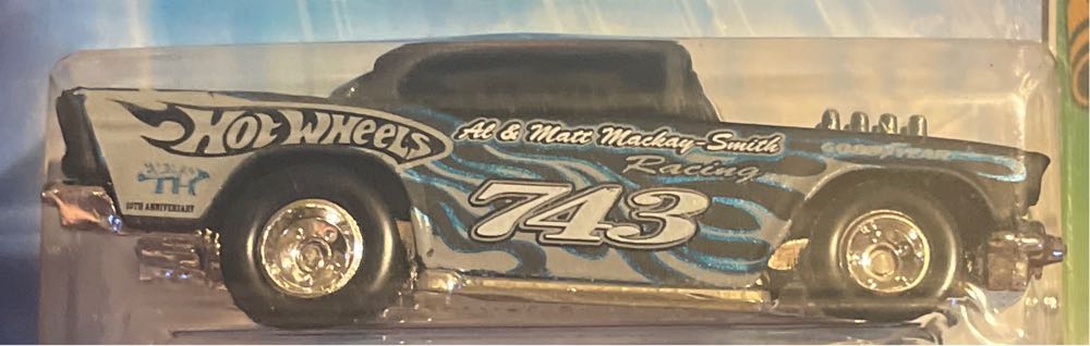 Hotwheels 2005 Treasure Hunt - 2005 Treasure Hunt toy car collectible - Main Image 3