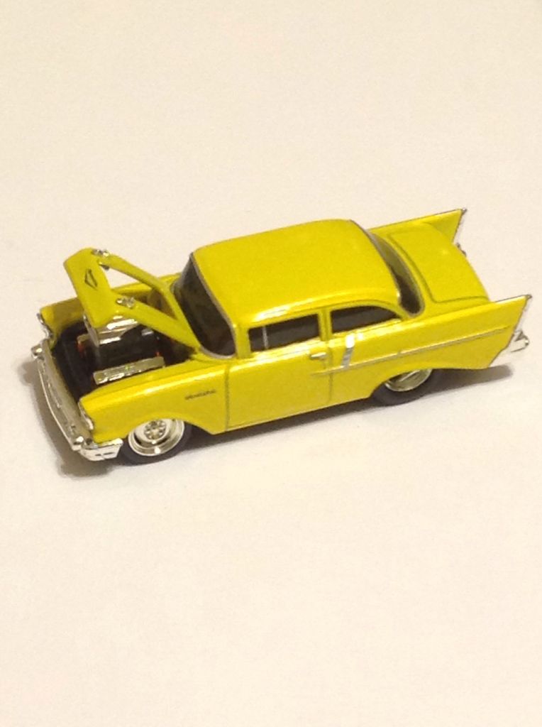 M2 2011 Ground Pounders - Ground Pounders toy car collectible - Main Image 2
