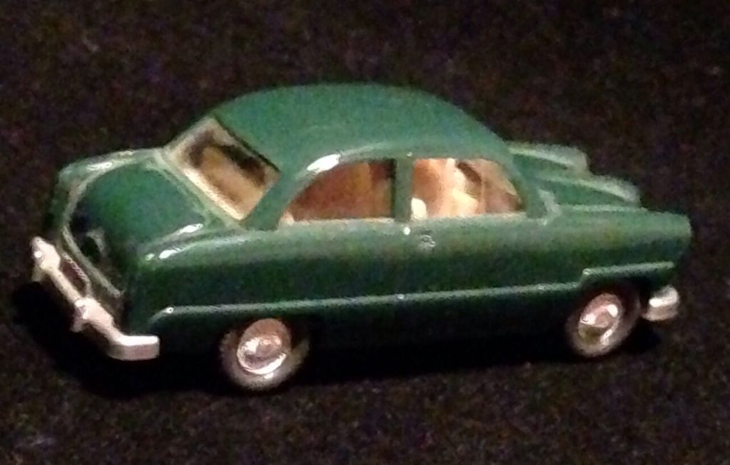 Ford Taunus 12M Coupe - Minichamps toy car collectible - Main Image 2