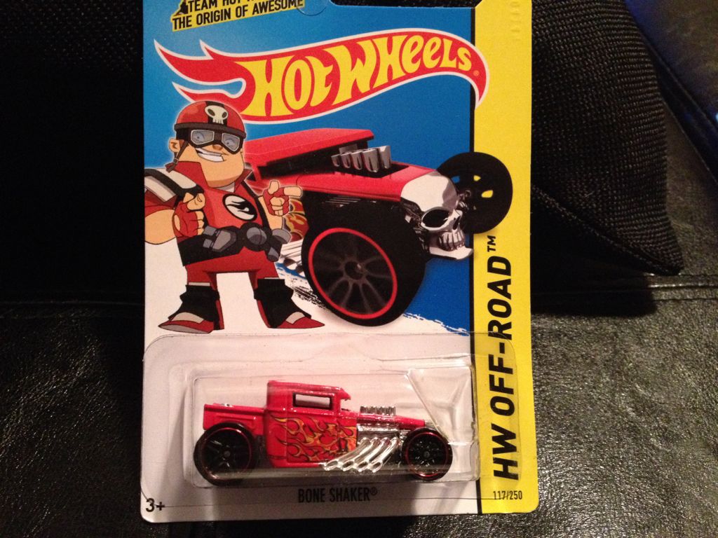 bone shaker - HW Off Road - 2014 Hot Wheels Test Facility toy car collectible - Main Image 2