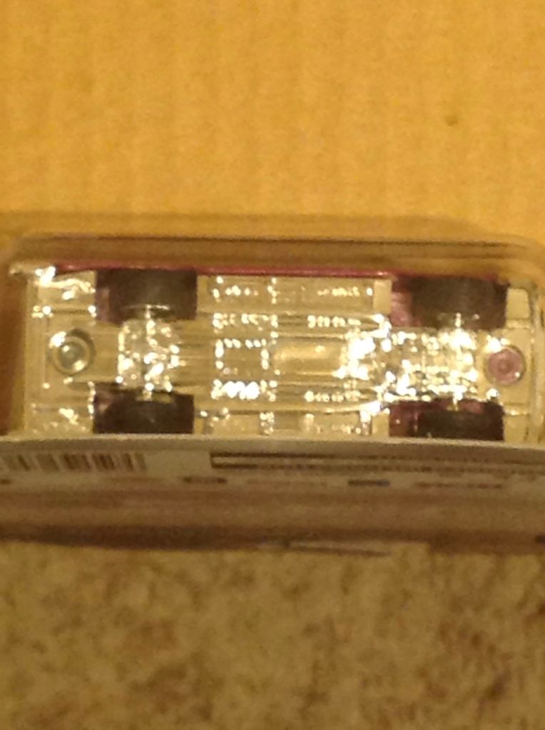 Hotwheels 2008 Larry’s Garage - Larry’s Garage toy car collectible - Main Image 2