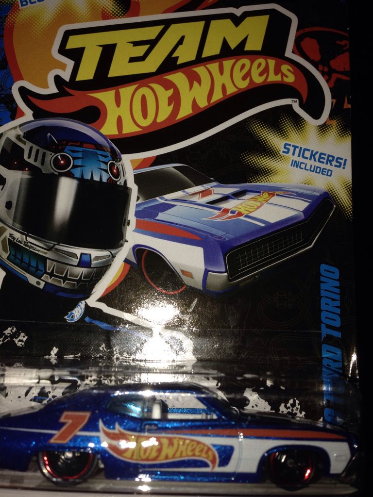 ’70 Ford Torino - 12 HW Racing toy car collectible - Main Image 2