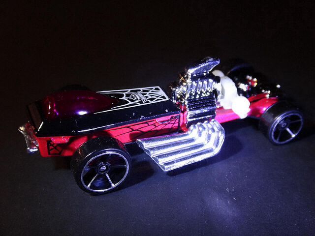 Halloween Rigor Motor 2013 - Krogers Halloween 2014 toy car collectible - Main Image 2