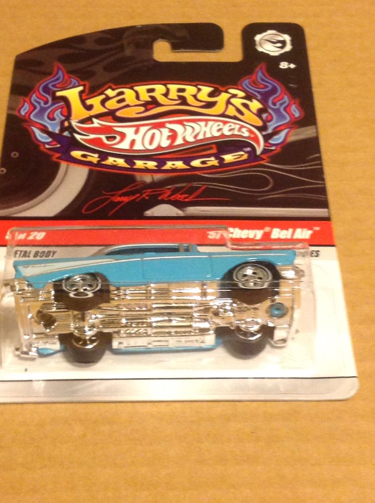 Hotwheels 2008 Larry’s Garage - Larry’s Garage toy car collectible - Main Image 2