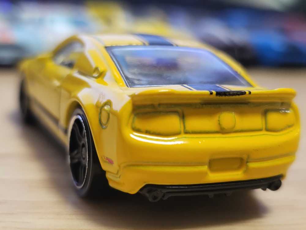 3/50 ’10 Ford Shelby GT-500 Super Snake - 2011 - HW New Models toy car collectible - Main Image 4