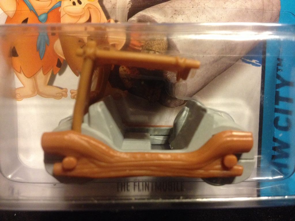 Flintmobile, The - 2014 - HW City - Tooned I toy car collectible - Main Image 2