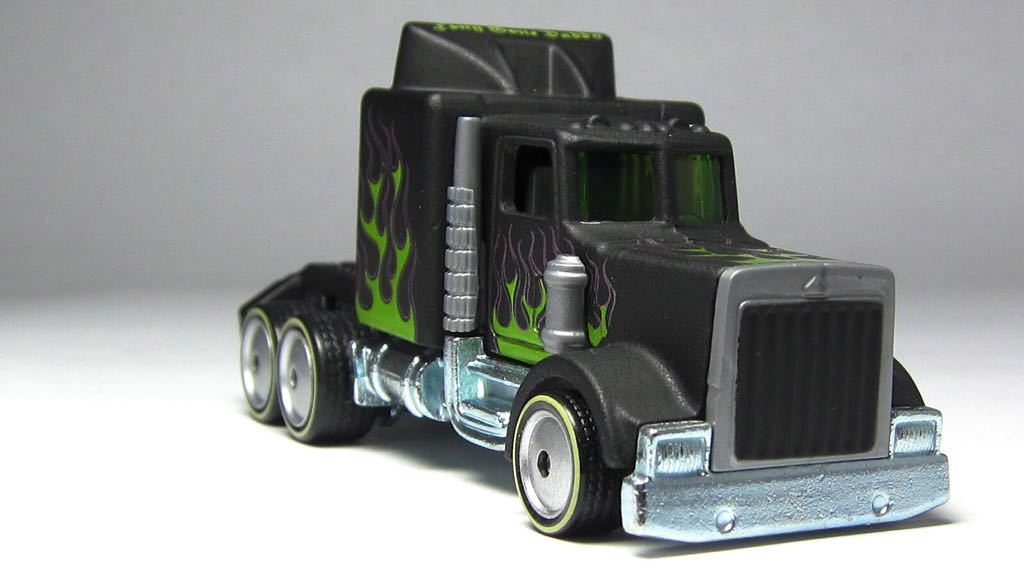 long gone - 2012 Boulevard - Legends toy car collectible - Main Image 2