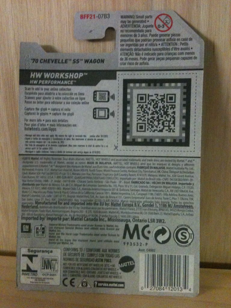 ‘70 Chevelle SS Wagon - HW Workshop 2014 - HW Performance toy car collectible - Main Image 2