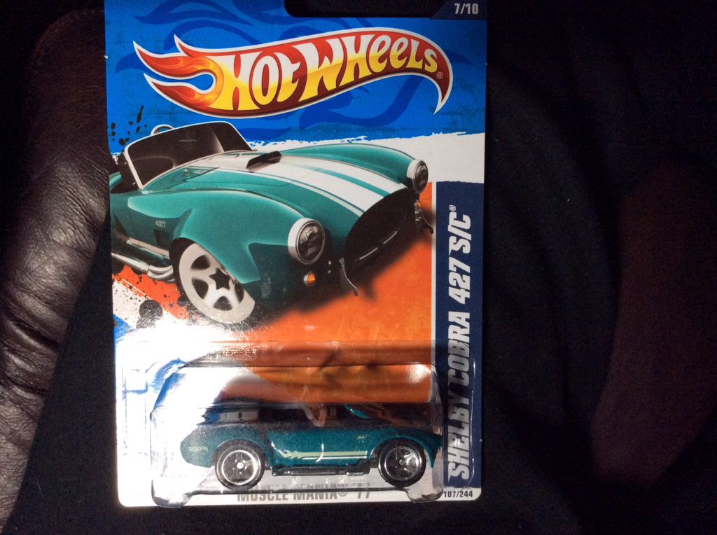 Shelby Cobra 427 S/C - 2011 HW Muscle Mania toy car collectible - Main Image 1