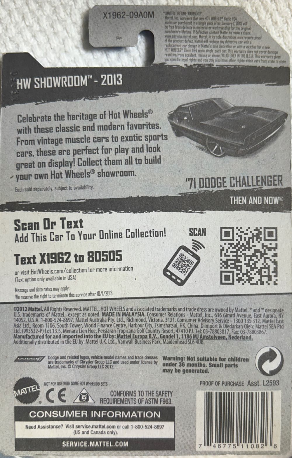 ‘71 Dodge Challenger - HW Showroom toy car collectible - Main Image 3