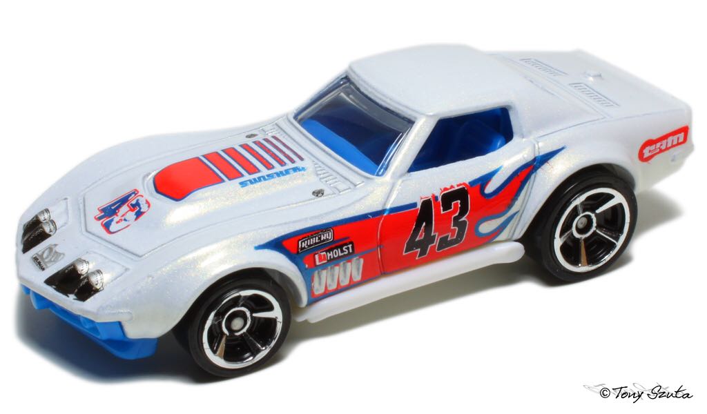 ‘69 COPO Corvette - 2011 - HW Premiere toy car collectible - Main Image 2