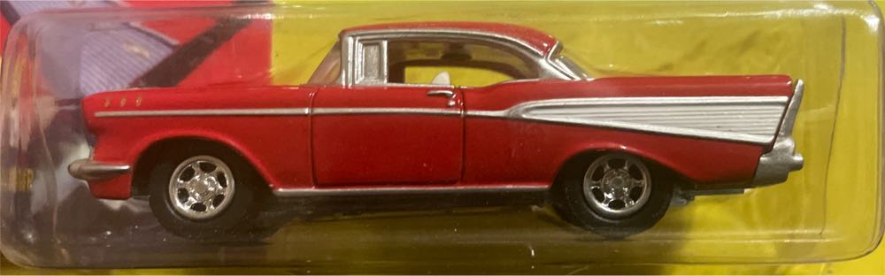 Johnny Lightning 2000 Super Chevy - Super Chevy toy car collectible - Main Image 3