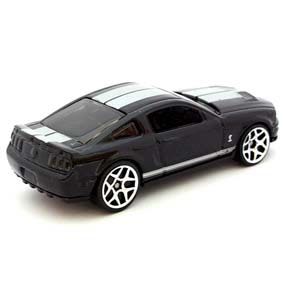 06 Ford Mustang GT  toy car collectible - Main Image 2