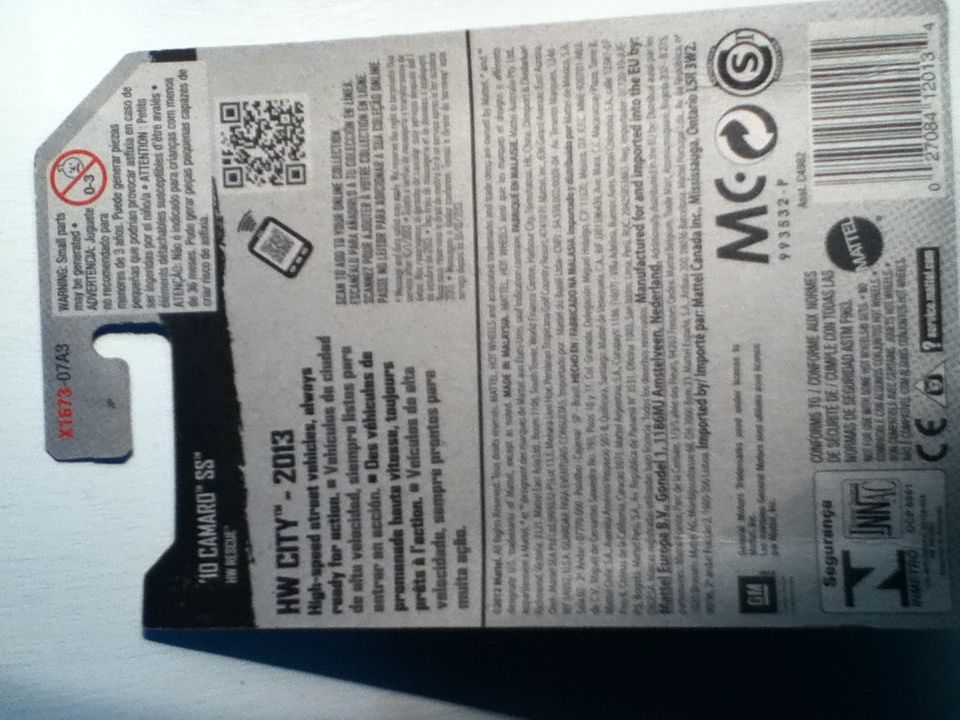 ’10 Camaro Ss - ’13 HW City toy car collectible - Main Image 2