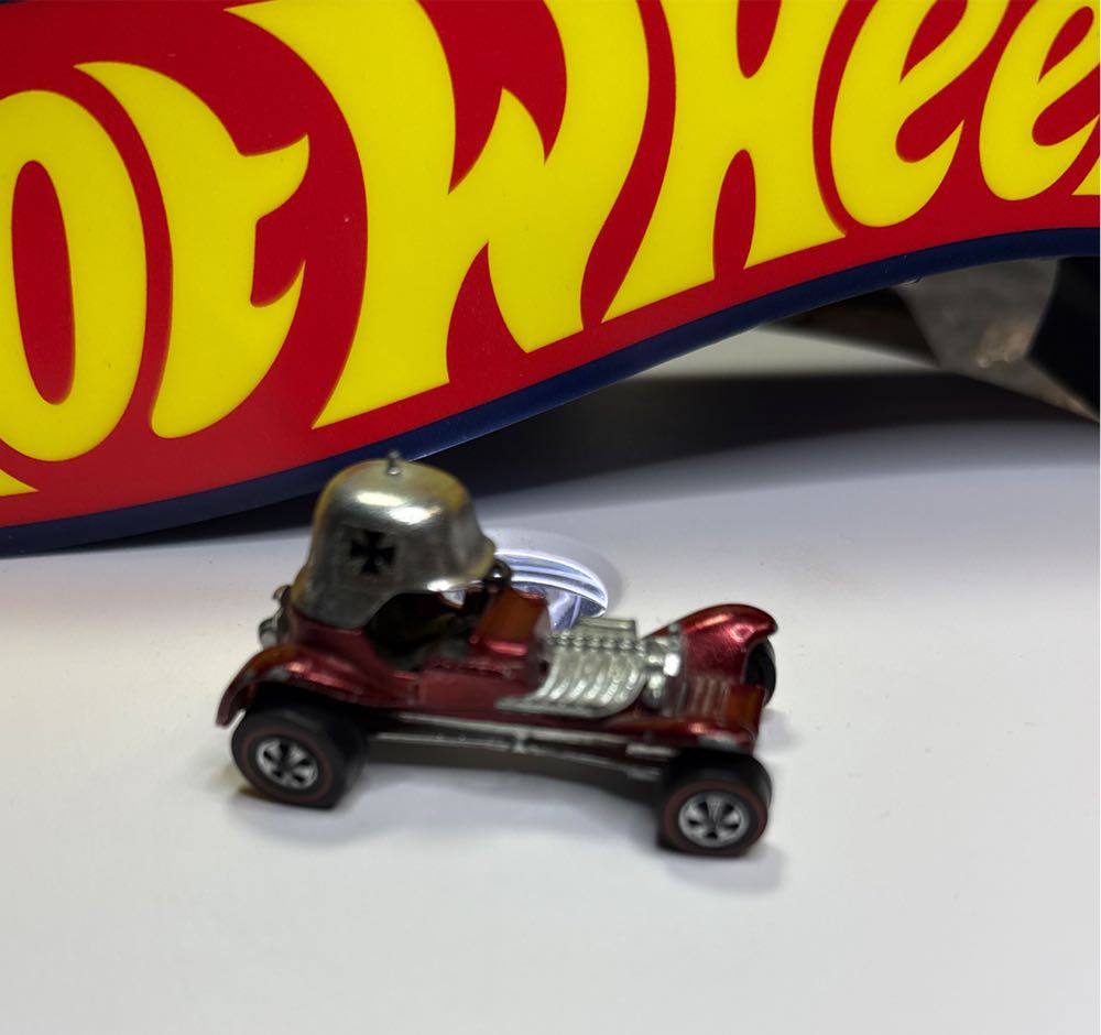 Red Baron - Sweet 16 toy car collectible - Main Image 3