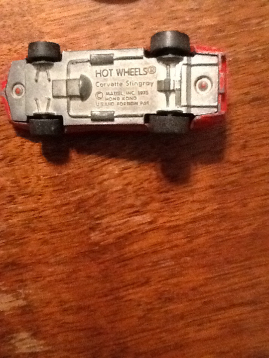 1975 Corvette Stingray - HW Showroom Corvette 60th toy car collectible - Main Image 2