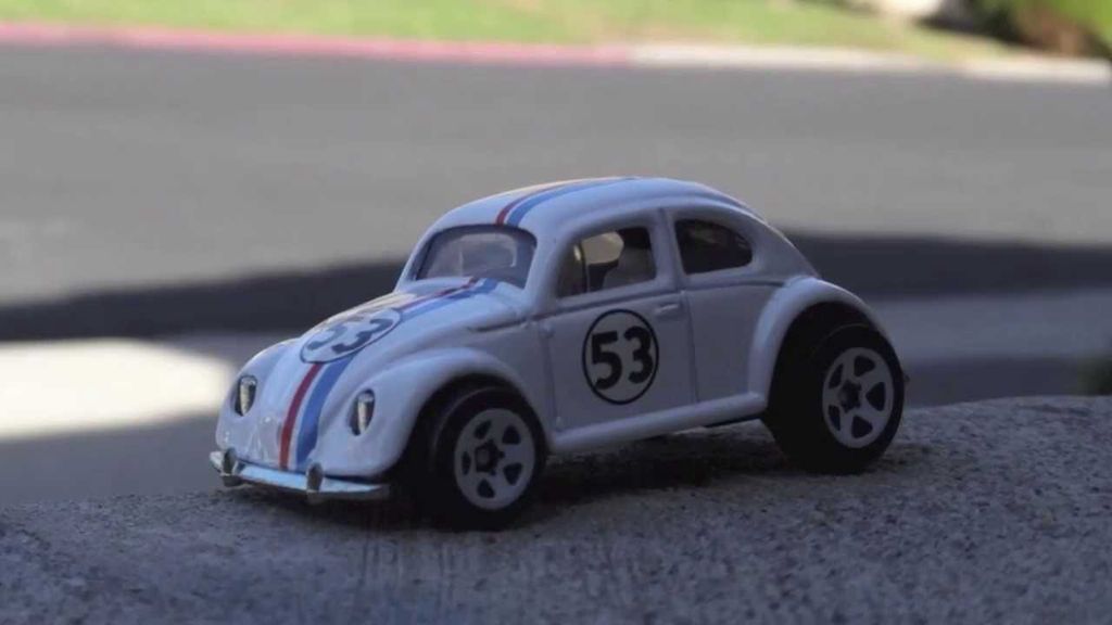 Custom Volkswagen Beetle - 2014 - HW Workshop - Performance toy car collectible - Main Image 2