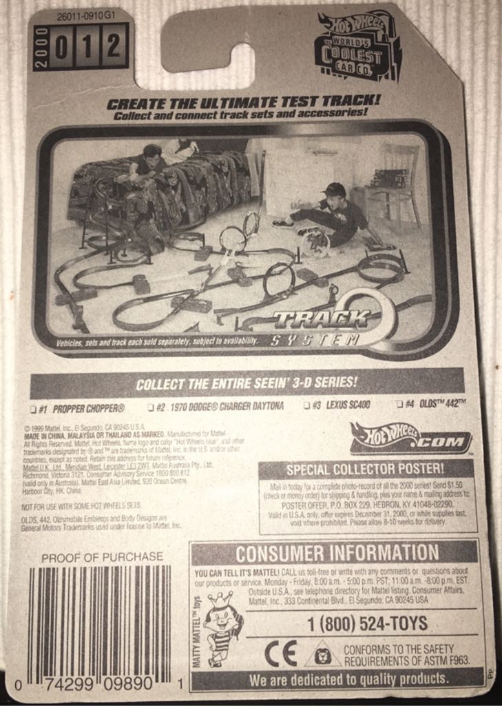 442 - Seein’ 3-D Series toy car collectible - Main Image 2