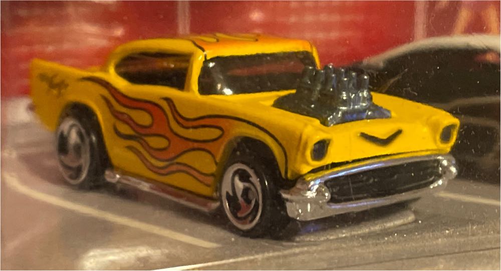 Hotwheels 1999 Drive In - Drive In (Target) toy car collectible - Main Image 3