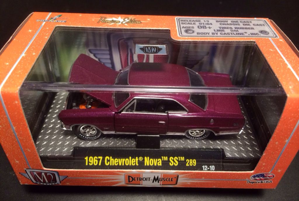 Chevy Nova / 1967 SS - 2013 Castline Release 19 Platinum Edition toy car collectible - Main Image 2