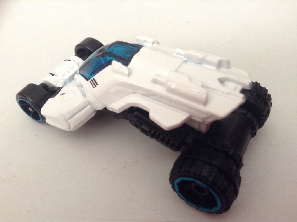 Max Steel Turbo Racer (Loose) - HW City toy car collectible - Main Image 2