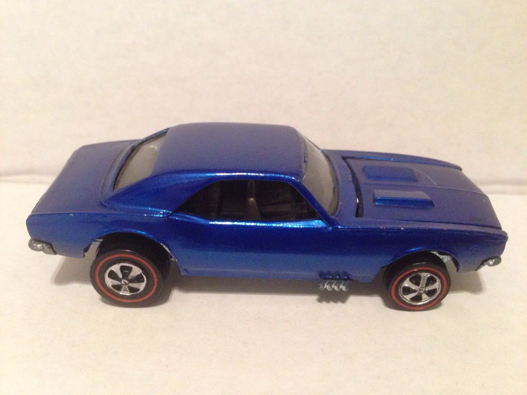 Custom Camaro - HW Sweet Sixteen toy car collectible - Main Image 1