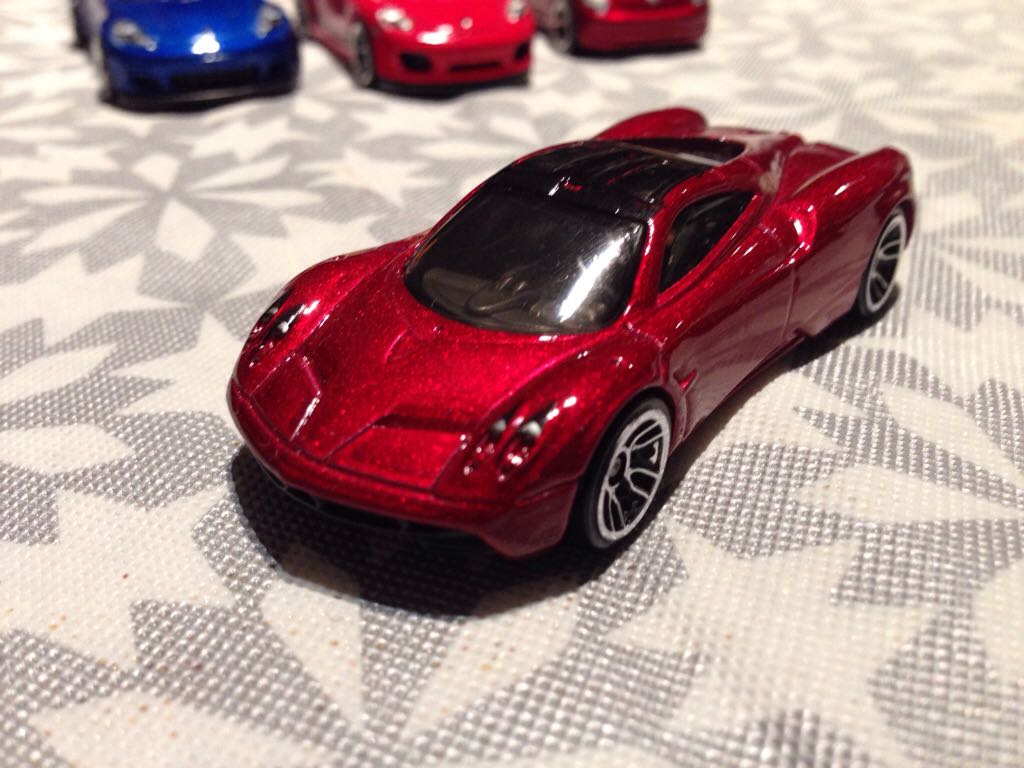 Pagani Huayra - 2025-TRANSFORMERS toy car collectible - Main Image 2