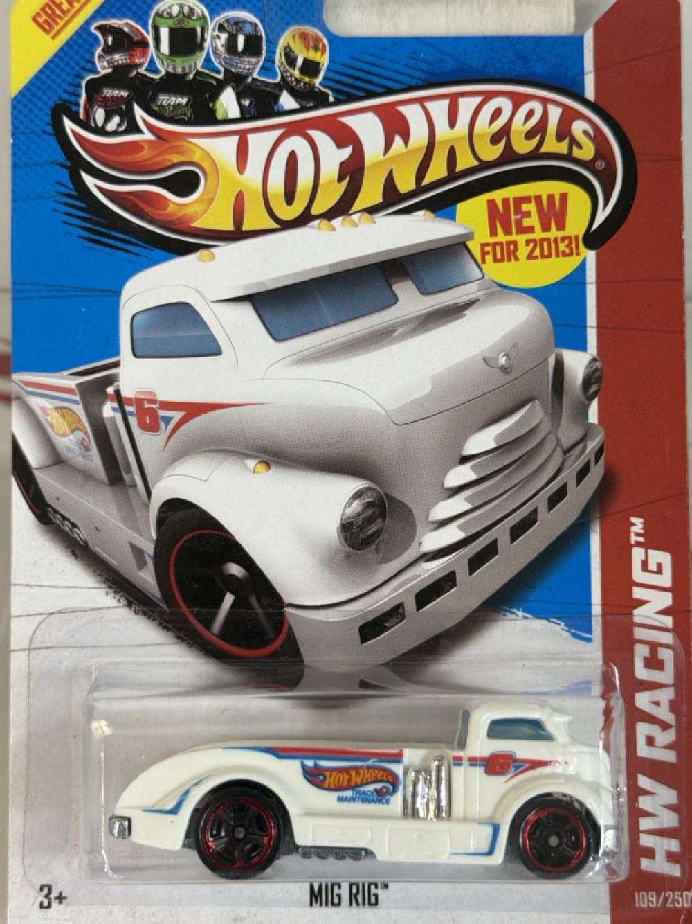 Mig Rig - HW Racing toy car collectible - Main Image 3