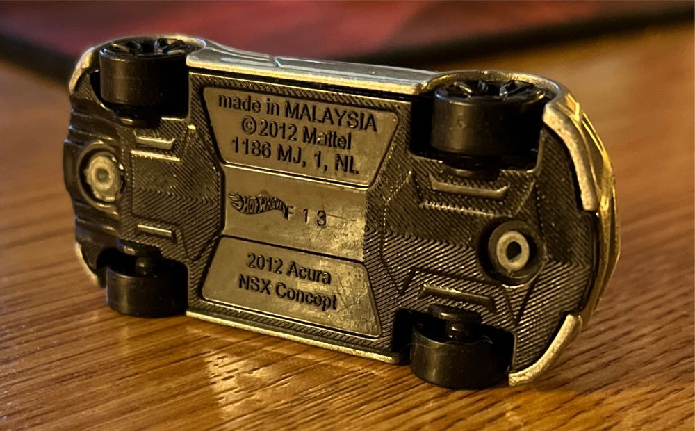 ‘12 Acura NSX Concept - HW Showroom: Asphalt Assult toy car collectible - Main Image 3