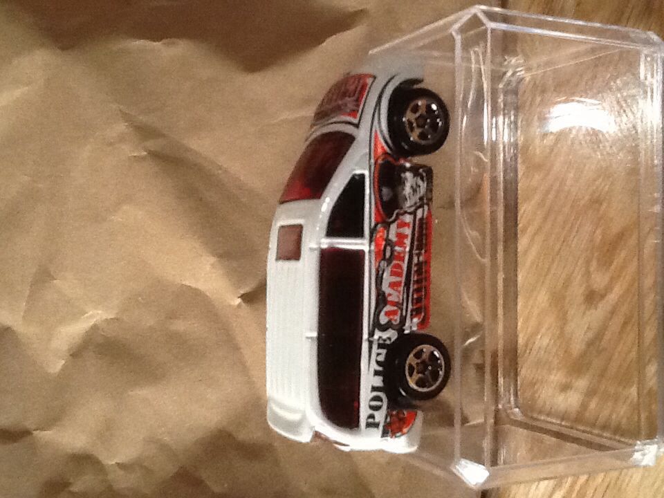 Dodge Caravan  toy car collectible - Main Image 1