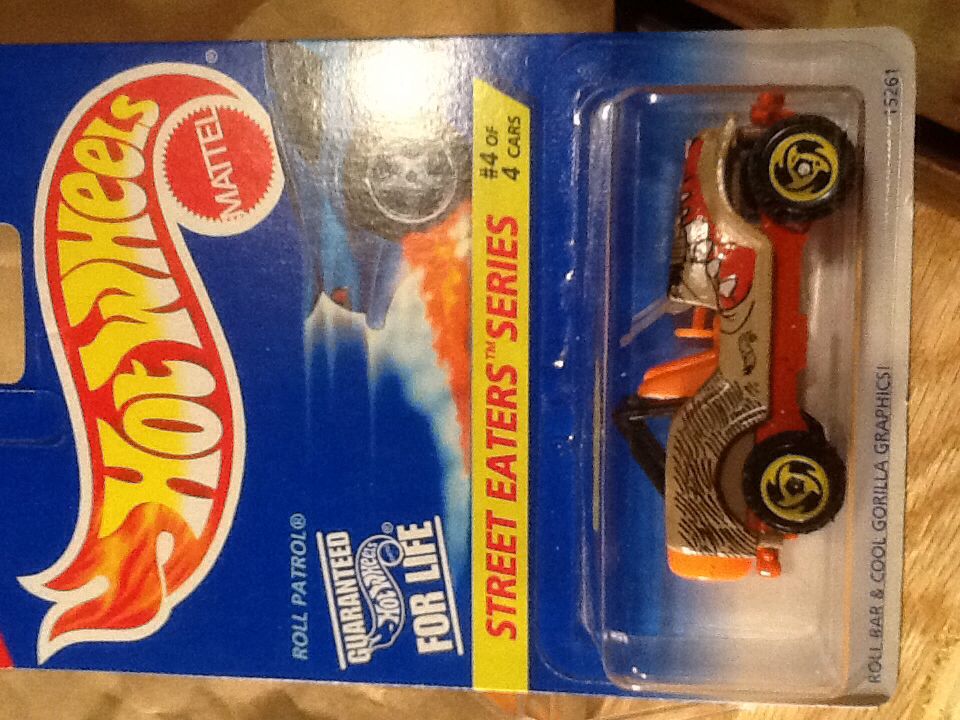 Roll Patrol - 1996 Street Eaters toy car collectible - Main Image 1