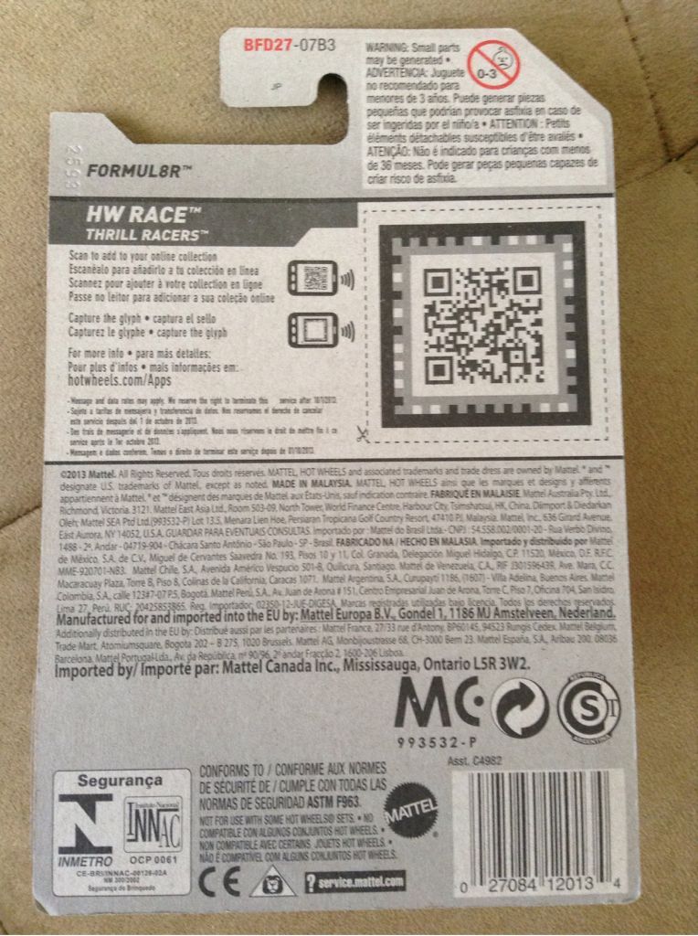 Formul8r - 2014 Hw Race toy car collectible - Main Image 2