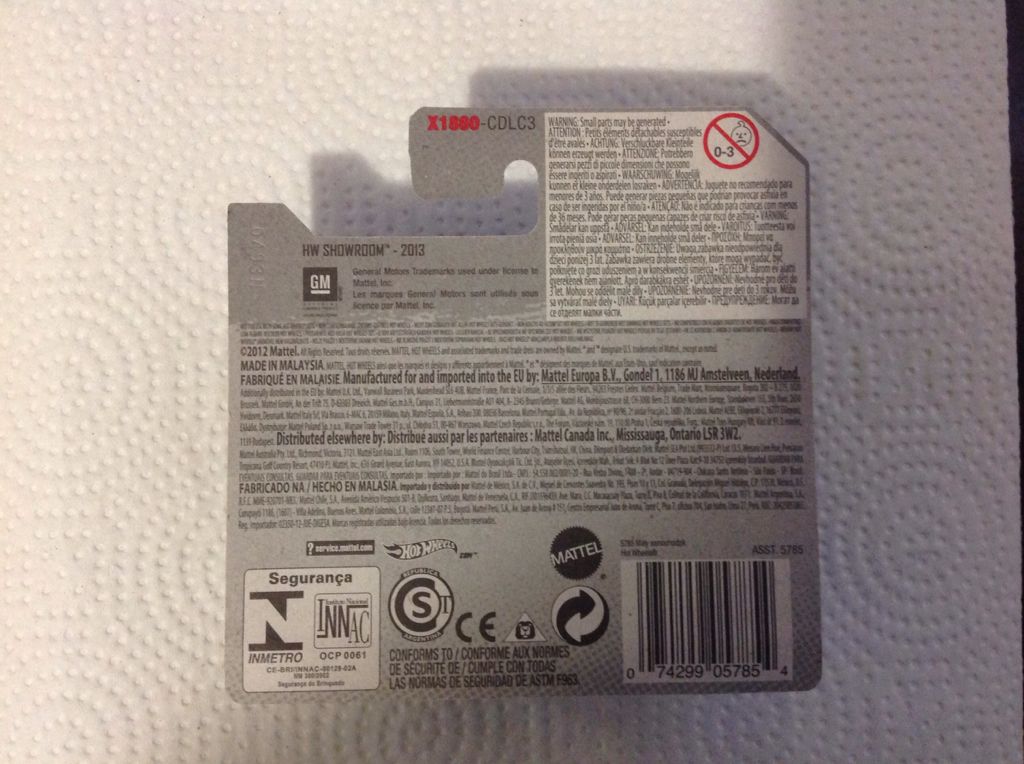 ’69 Camaro - Super Treasure Hunt 2013 toy car collectible - Main Image 2