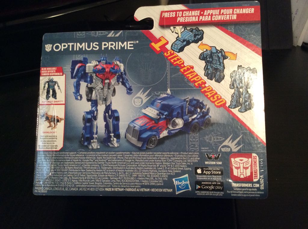 Optimus Prime - Transformers toy car collectible - Main Image 2