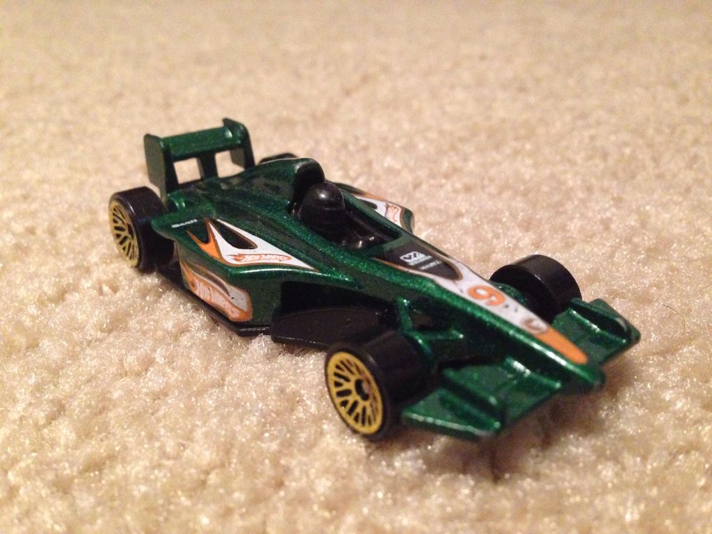 Formula 1 Car  toy car collectible - Main Image 1