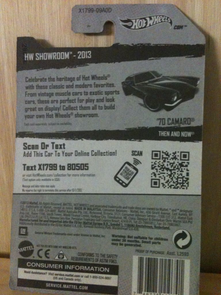 ’70 Camaro - HW Showroom - 2013 toy car collectible - Main Image 2