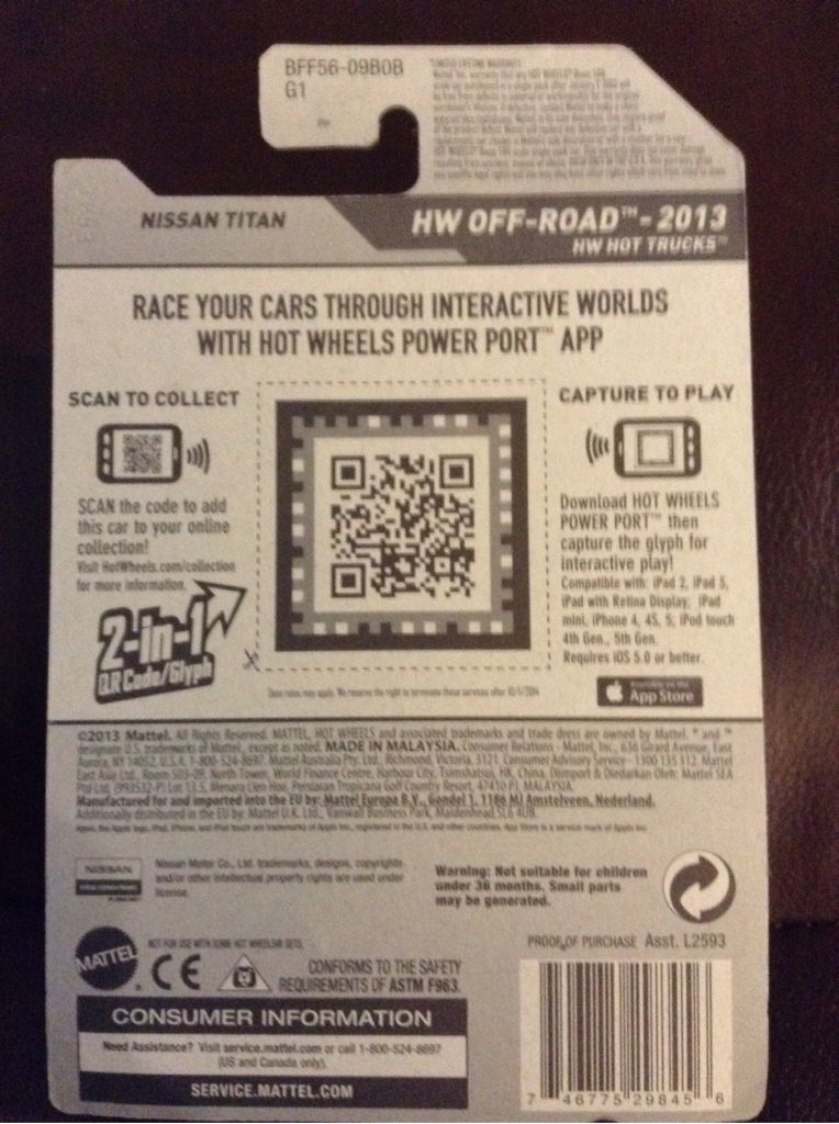 Nissan Titan - 2014 HW Off-Road toy car collectible - Main Image 2