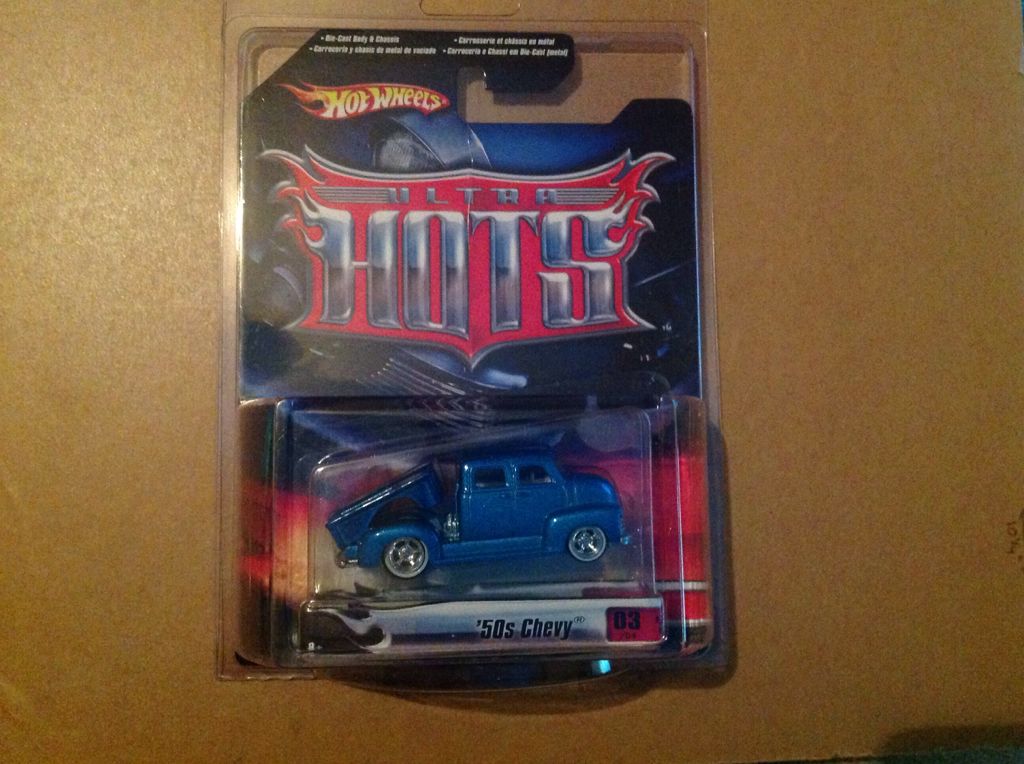 ’50s Chevy - Hot Wheels Ultra Hots toy car collectible - Main Image 1