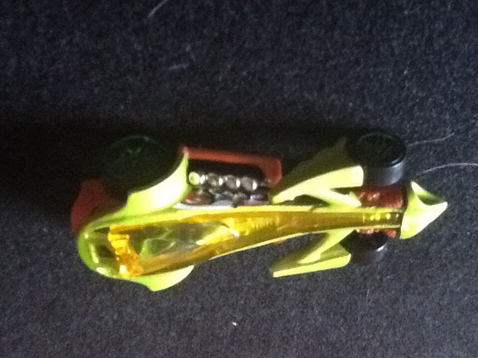 Preying Menace - 2021 Street Beasts toy car collectible - Main Image 1