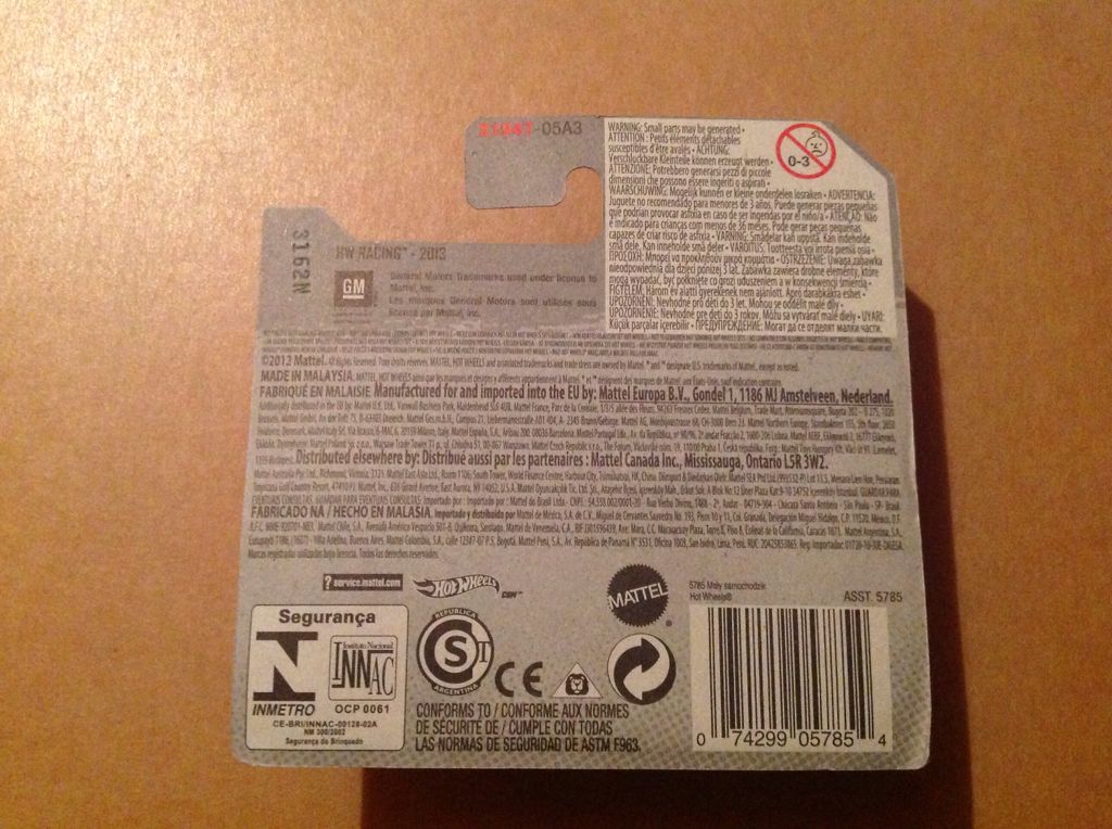 ’69 Chevelle - HW Racing 2013 toy car collectible - Main Image 2