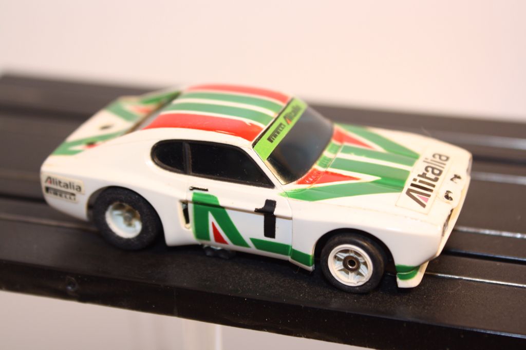 Ford Capri Alitalia - G Plus toy car collectible - Main Image 1