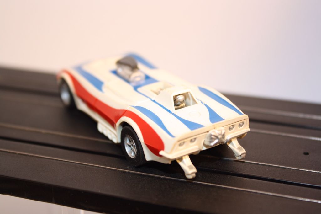 Corvette Funny Car - Non-Magnatraction toy car collectible - Main Image 2