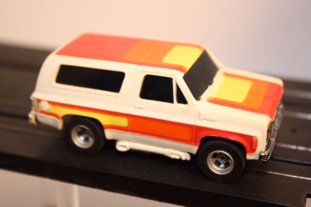 Blazer - Magnatraction toy car collectible - Main Image 1