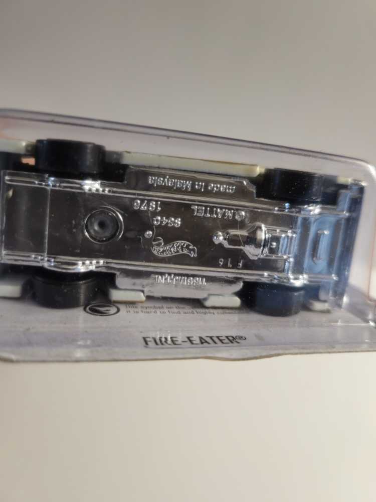 Fire-Eater - HW City toy car collectible - Main Image 3