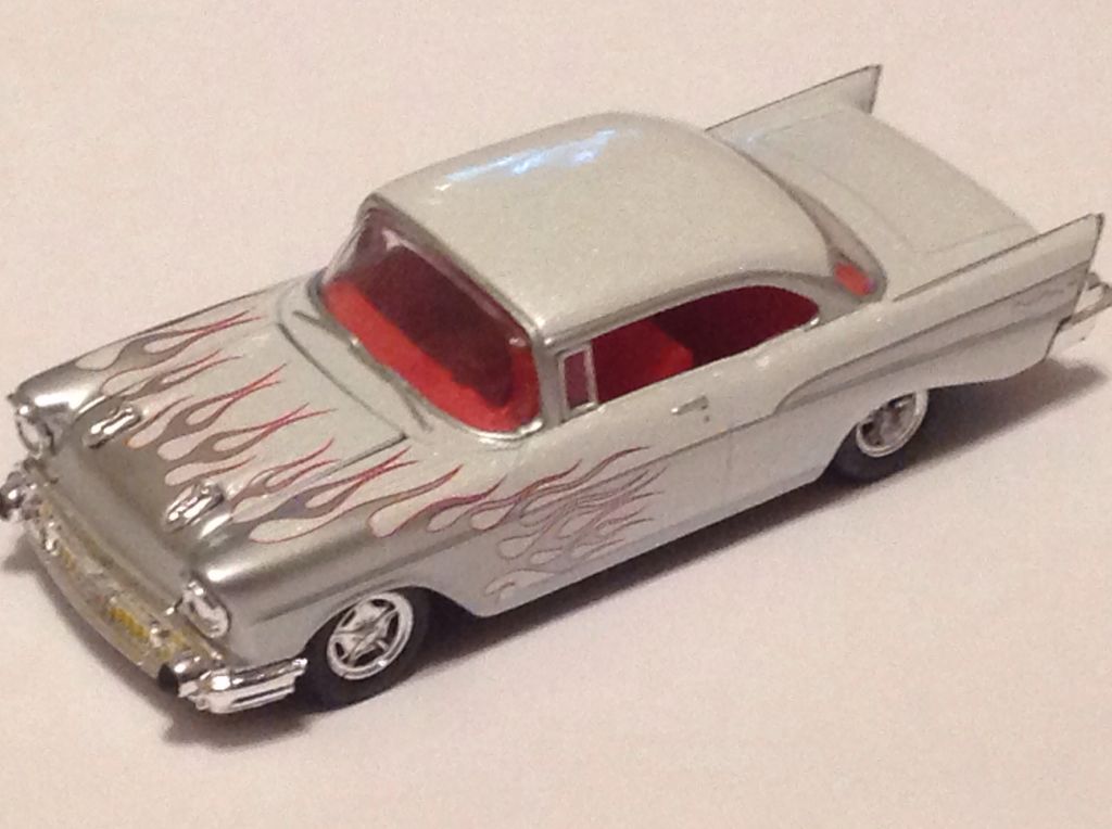 M2 Machines - Auto-Drivers Merge Into Left Lane toy car collectible - Main Image 2