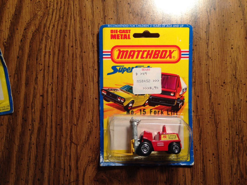 Matchbox Superfast 15 - Fork Lift - Matchbox Superfast toy car collectible - Main Image 1